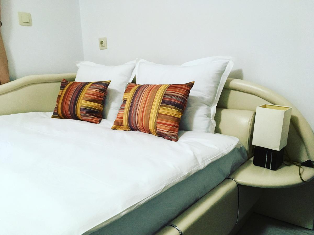 Apartment Park Comfort Sandanski Ngoại thất bức ảnh