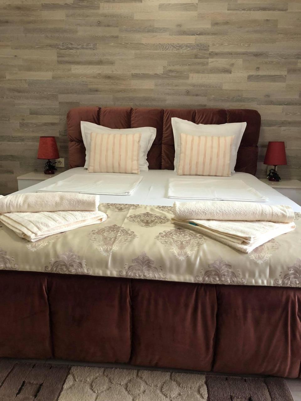 Apartment Park Comfort Sandanski Ngoại thất bức ảnh